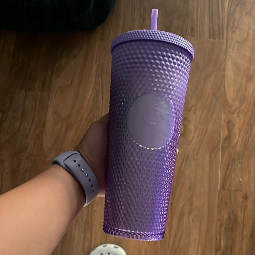 STARBUCKS PURPLE OMBRÉ STUDDED CUP 💜
